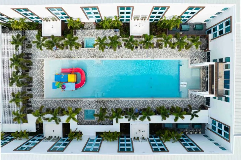pool