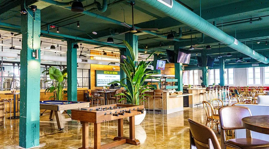 biscayne bay brewing company interior